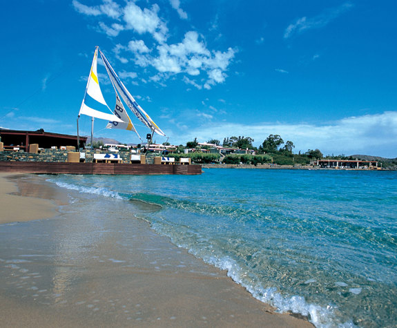 Elounda Bay Palace beach and view of the Sail-in bar